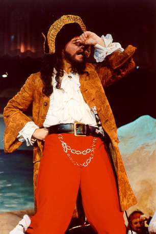Ted in The Pirates of Penzance 2000 — 'The Pirate King'